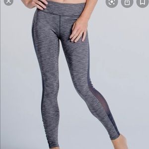 Amari Juno leggings